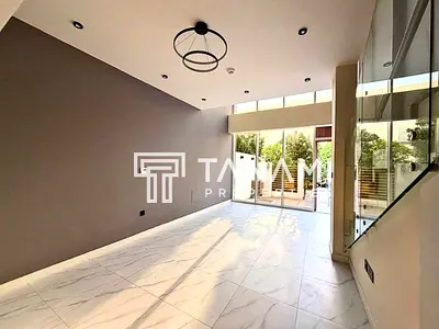 Unfurnished | Bright Loft Layout | Vacant