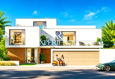 WATERFRONT VILLA | EXPANSIVE PLOT | PRIVATE GARDEN