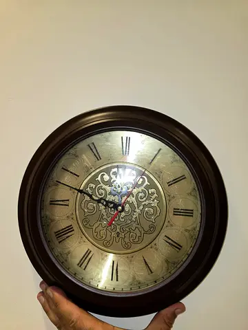 Classic Round Wall Clock with Roman Numerals (Brown Frame)