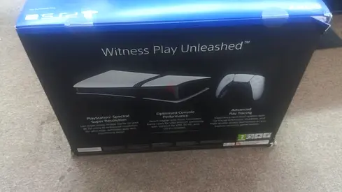 Playstation 5 pro 2 tb