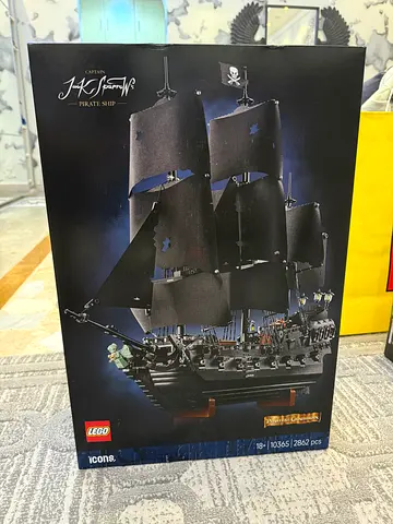 Lego Captain Jack Sparrow ship