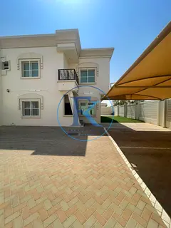 Independent 4BR Villa | Private Yard | Ramlat Zakher