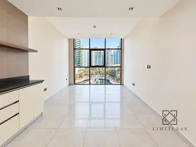 Low floor | Vacant | Marina view