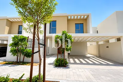 3 Bed Villa | Private Garden | Vacant on Transfer
