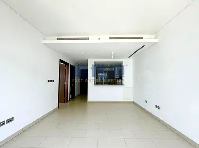 Tenanted/High floor/Motivated seller