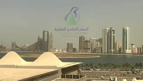 شقة غرفتين وصالة واسعة، ثاني ساكن، بإطلالات بانورامية خلابة وتصميم عملي يجمع بين الراحة والأناقة. تواصل معنا للمزيد من التفاصيل.
