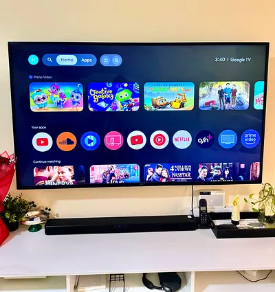 55-inch Smart LED TV with Google TV – Wall-mounted, Good Condition
