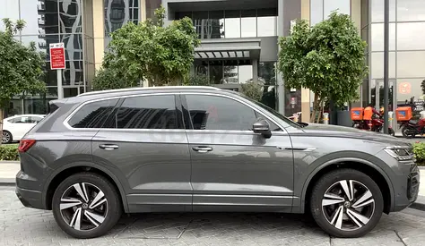 2023 Volkswagen Touareg R-Line GCC Specs
