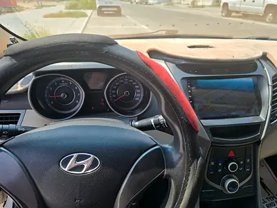 صورة 7 لـ 2015 Hyundai ELANTRA