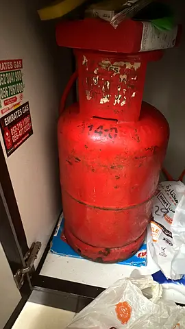 FULL Gas cylinder with Regulator