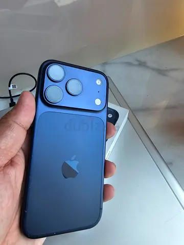 Iphone 17pro 256gb with box