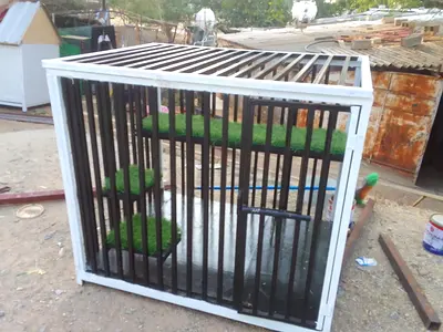Cat cage