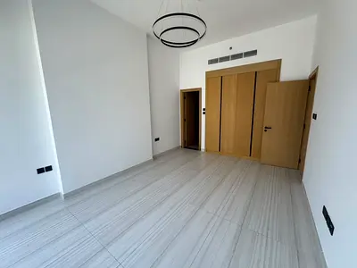 BEST PRICE | LOWER FLOOR | MAID'S ROOM