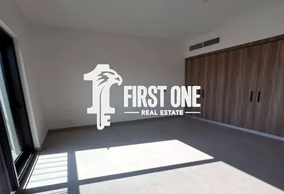 Move In Ready | 3BR+Maid | Book it