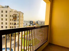 Big layout / Balcony /Maid Room