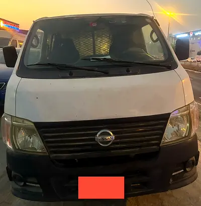 صورة 2 لـ 2009 Nissan URVAN