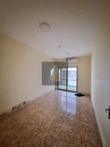 2BHK APARTMENT WITH BALCONY//SIPLT AC NEW RENOVATION BUILDING//NEAR BUS STOP//RENT ONLY 30K