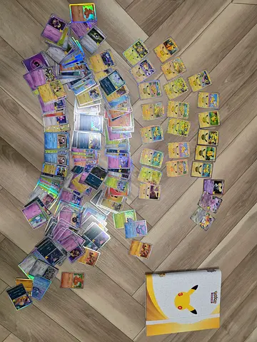 Pokémon 30th Anniversary bulk including Binder