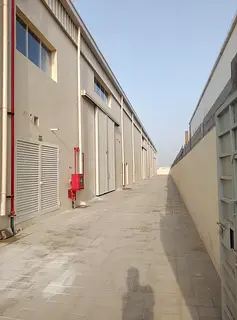 🏭 WAREHOUSE FOR SALE | UMM AL THOOB, UMM AL QUWAIN 💰 AED 18,000,000 | ⚡ 593 KW POWER | 📐 