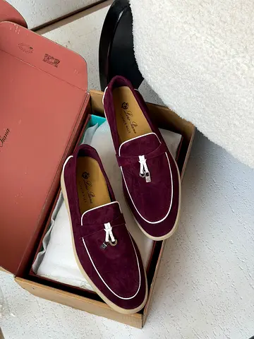Women's Burgundy Suede Tassel Loafers