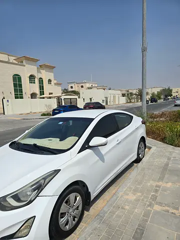 صورة 6 لـ 2015 Hyundai ELANTRA