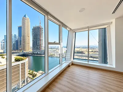 Prime Location | Close To Metro |fully fitted
