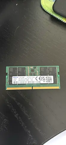 SAMSUNG 16GBx1 DDR5 SODIMM RAM - 5600MHz (used less than a month)