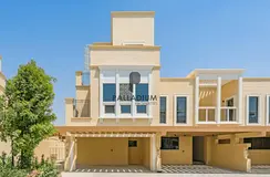 Elegant 5BR Townhouse | Lagoon Living | Ready to Move | Corner unit