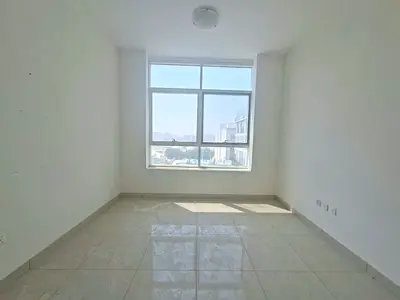 Very good appartment in Al jada out sid 1bhk 1wachroom 35k available nyr to calro coffe