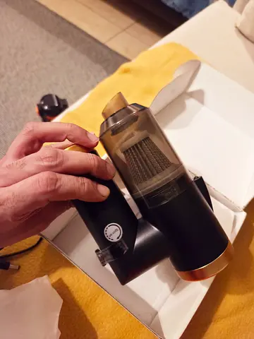 Wireless Mini Vacuum - Car/Home Use