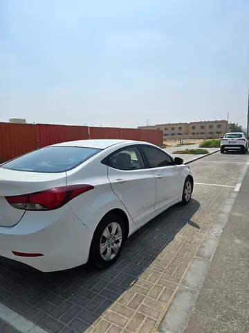صورة 4 لـ 2015 Hyundai ELANTRA