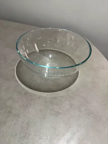 Clear Glass Mixing/Serving Bowl - Medium Size