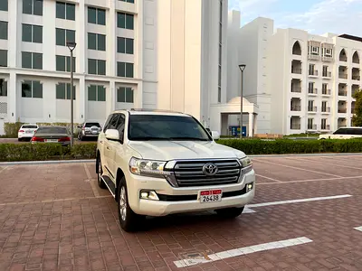 2016 Toyota LAND CRUISER — фото 7