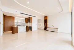 Vacant Now | High Floor | Palm View