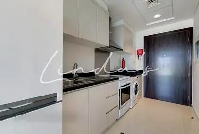 Generic Photos | Investor's Deal | Mid Floor