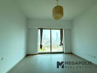 Community View | Ready To Move | Cozy 1 Bedroom