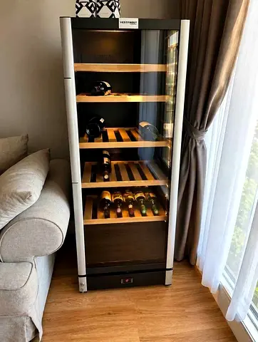 Vestforest wine fridge dual temperature 147 bottle slightly used