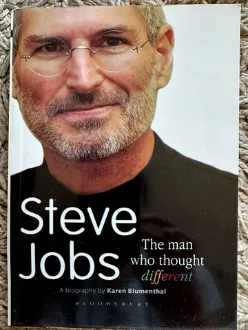 Steve Jobs: The Man Who Thought Different - Biography (Hardcover)