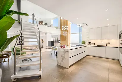 ONE-OF-A-KIND LOFT | DESIGNER UPGRADE | SEA VIEW