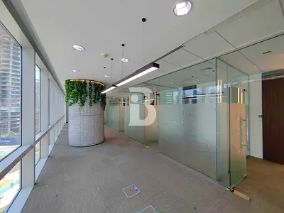 Vacant | Premium A grade Office | 4 parkings