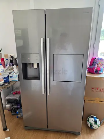 Samsung latest Model refrigerator side by side Water Dispenser ice Maker