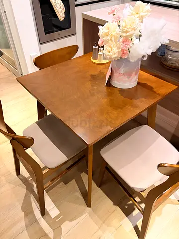 Dining Table, 4 seats