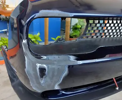 Automobile plastic welding repair