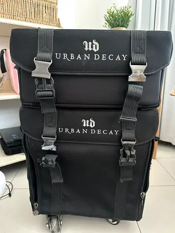 Urban Decay Pro Rolling Makeup Case – Black Nylon Trolley