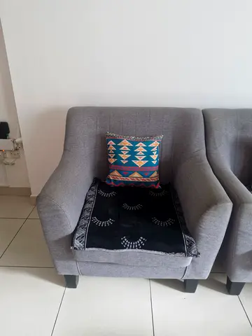 Grey single armchair in good condition