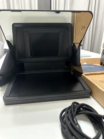 Elgato Prompter Teleprompter with Built-in 9-inch Screen