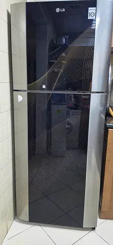 LG 407L Fridge Freezer