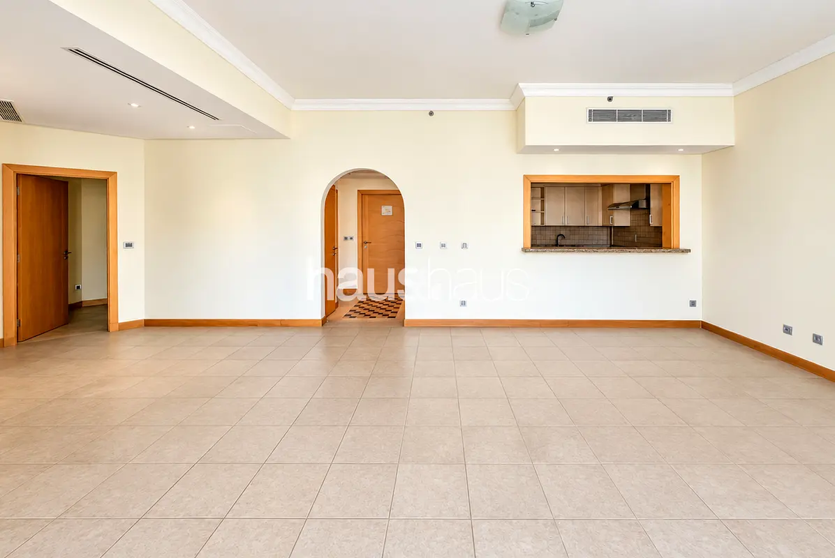 E Type | High floor | Burj View | Close to Mall
