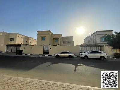 4 bedrooms Villa for rent only for local City zen