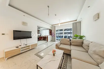 Fully Furnished | 1 Bedroom | Vacant | High Floor